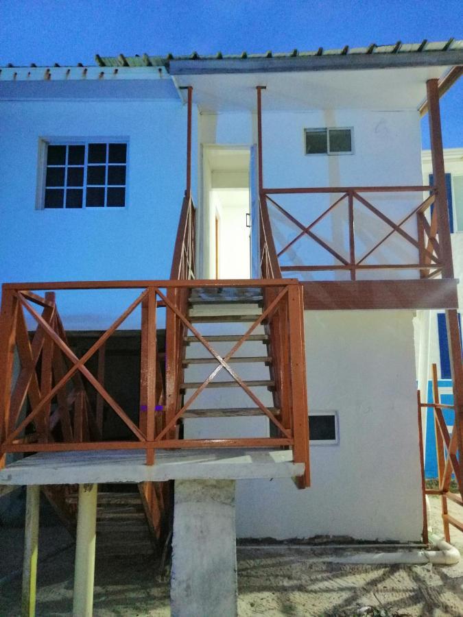 Miss Bassy'S Lodging Hotel San Andres  Exterior photo